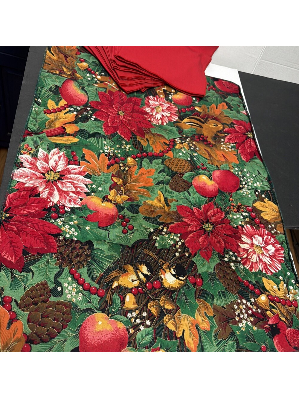 VTG Christmas Winter Table Mat? Runner? W/ Pocket & 8 Solid Red Cloth Napkins